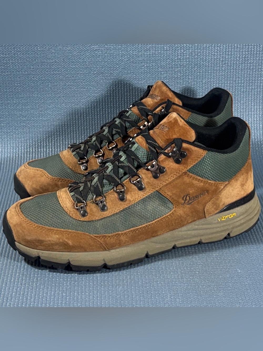 Danner South Rim 600 4in Hiking Shoes Men's Size 11.5